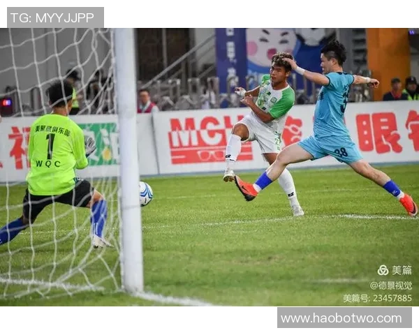 足球明星获奖盛典精彩瞬间回顾与幕后花絮分享